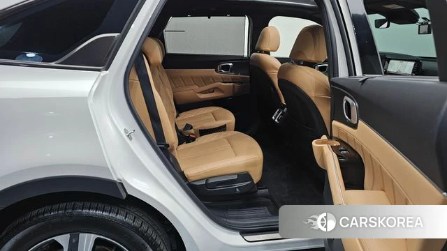 Kia Sorento 4th Generation 2023 Белый из Кореи, фото 3