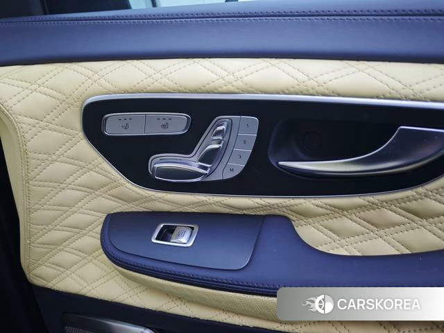 Mercedes-Benz V-class id 4211008 из Китая 3