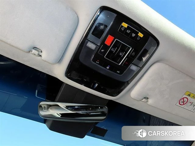 Hyundai Staria 2021 Белый из Кореи, фото 3