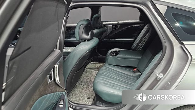 Kia K8 Hybrid 2024 Серебристо-серый из Кореи, фото 3