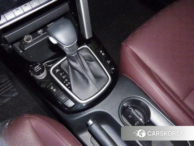 Kia Seltos 2020 Белый из Кореи, фото 3