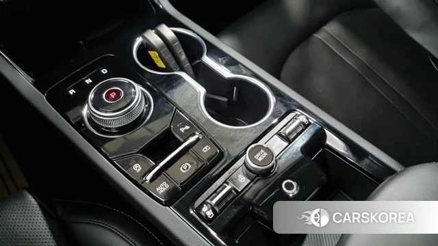 Kia The New K5 3rd generation 2025 Белый из Кореи, фото 3