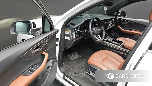 Audi Q7 (4M) 2022 Белый из Кореи, фото 3