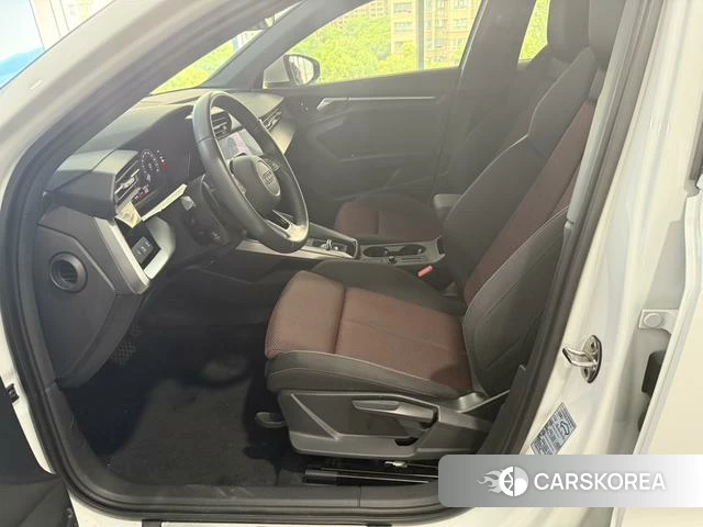 Audi A3 2021 Белый из Китая, фото 3