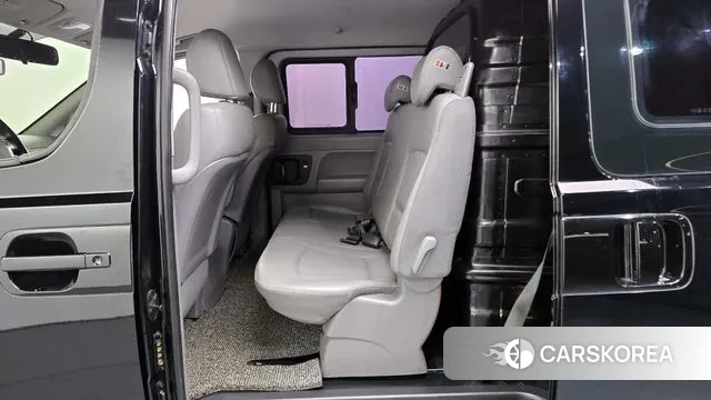 Hyundai The New Grand Starex 2019 Черный из Кореи, фото 3