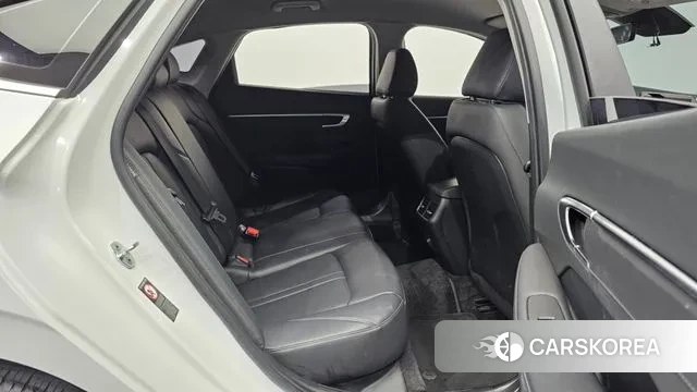 Hyundai Sonata (DN8) 2022 Белый из Кореи, фото 3