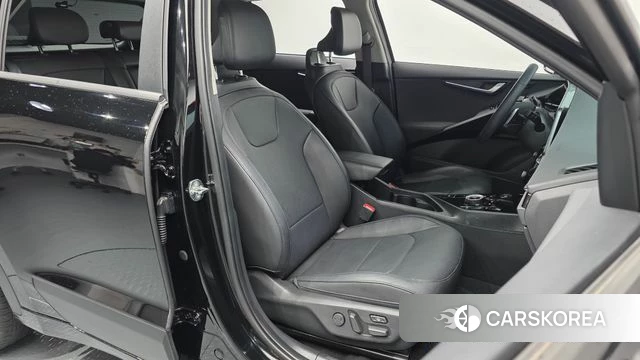 Kia Di All New Niro EV 2023 Черный из Кореи, фото 3