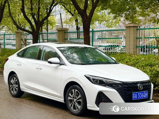 Chang'an Yidong 2026 Белый из Китая, фото 3
