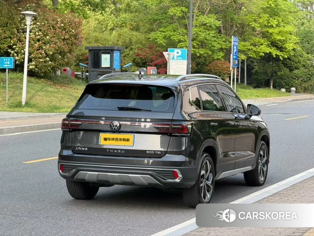 Volkswagen Tuyue 2023 Черный из Китая, фото 3