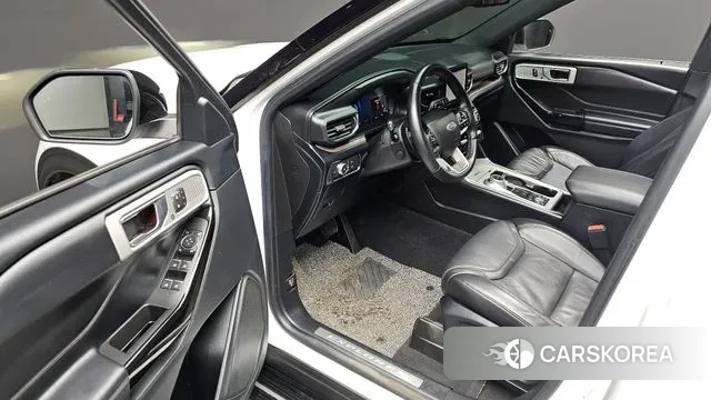 Ford Explorer 6th Generation 2021 Белый из Кореи, фото 3