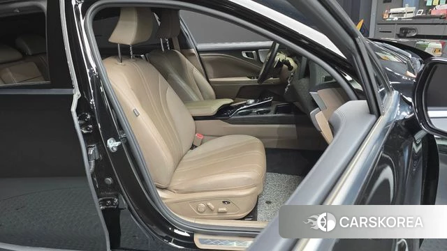 Kia K8 2022 Черный из Кореи, фото 3