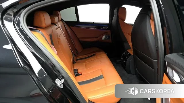 BMW M5 (F90) 2022 Черный из Кореи, фото 3