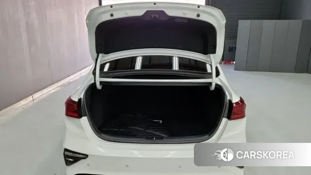 Kia Come New K3 2019 Белый из Кореи, фото 3