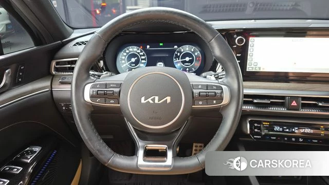 Kia K5 3rd generation 2023 Серый из Кореи, фото 3