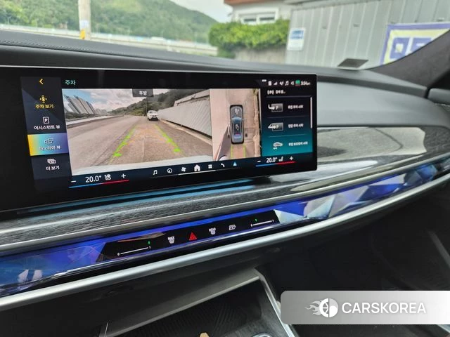 BMW 7 Series (G70) 2023 Серый из Кореи, фото 3