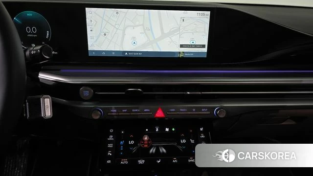 Hyundai Grandeur Hybrid (GN7) 2023 Белый из Кореи, фото 3