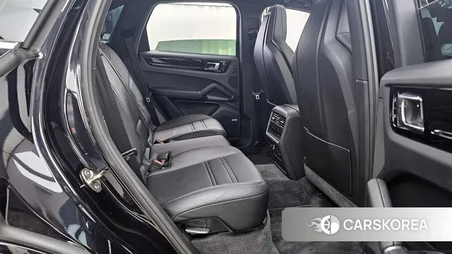 Porsche Cayenne (PO536) 2019 Черный из Кореи, фото 3