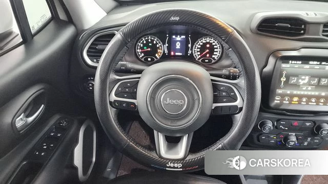 Jeep Renegade 2018 Белый из Кореи, фото 3