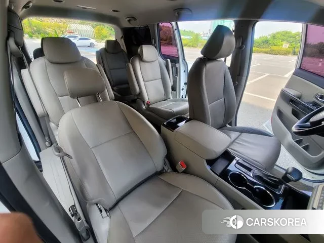 Kia The New Carnival 2019 Белый из Кореи, фото 3