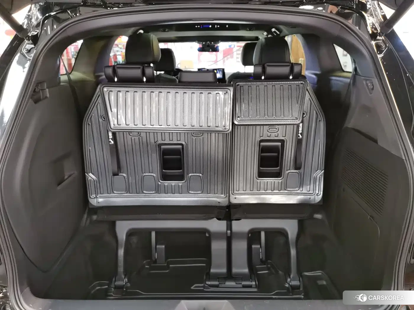 Toyota Granvia 2025 Черный из Китая, фото 3