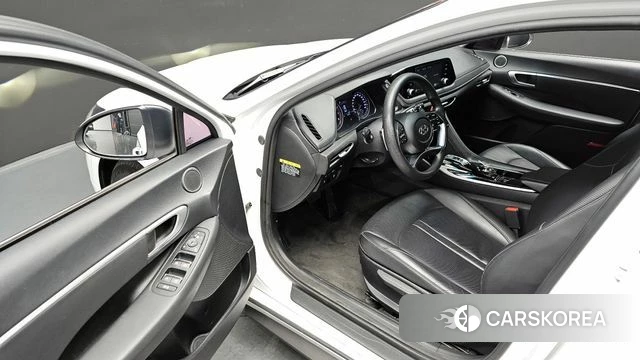 Hyundai Sonata (DN8) 2019 Белый из Кореи, фото 3