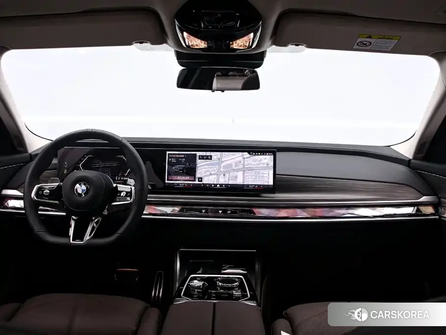 BMW 7 series 2026 Черный из Китая, фото 3