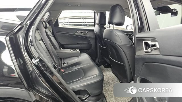 Kia Sportage 5th Generation Hybrid 2022 Черный из Кореи, фото 3