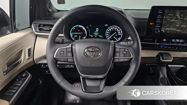 Toyota Sienna 4th Generation 2024 Серый из Кореи, фото 3
