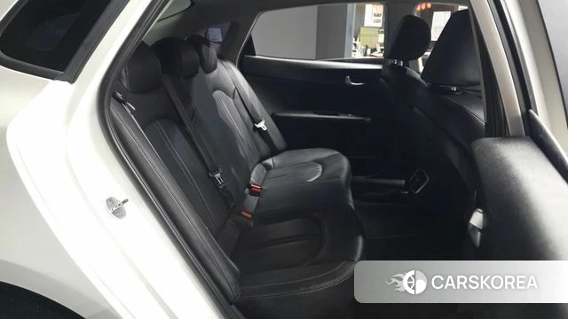 Kia The New K5 2nd generation 2019 Белый из Кореи, фото 3