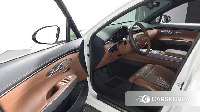 Genesis GV70 2021 Белый из Кореи, фото 3