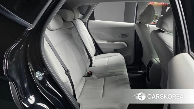 Hyundai Kona (SX2) 2024 Черный из Кореи, фото 3