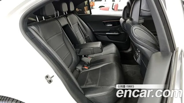 Mercedes-Benz C-Class W206 2024 Белый из Кореи, фото 3