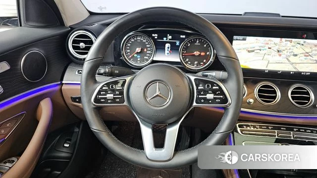Mercedes-Benz E-Class W213 2020 Белый из Кореи, фото 3