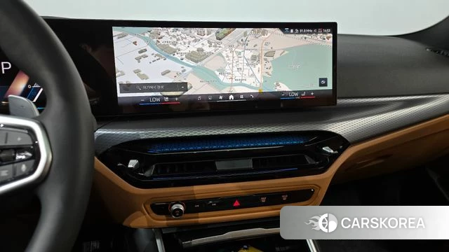 BMW 3 Series (G20) 2025 Белый из Кореи, фото 3