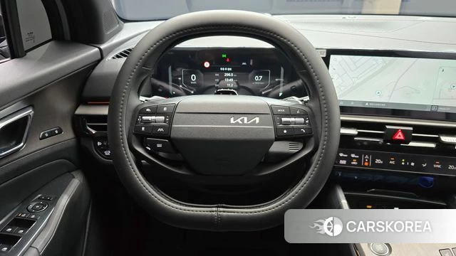 Kia The New Sportage 5th Generation 2025 Серебристо-серый из Кореи, фото 3