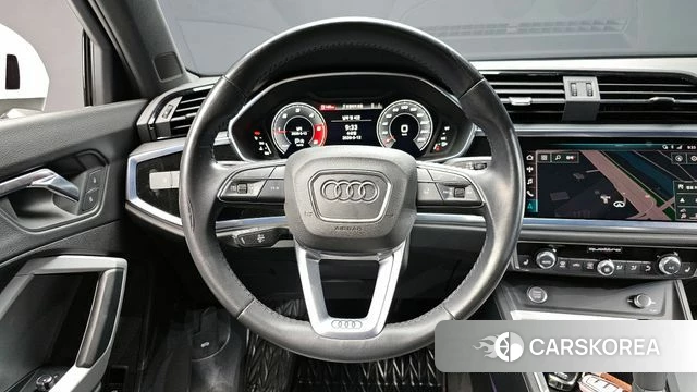 Audi Q3 (F3) 2020 Белый из Кореи, фото 3