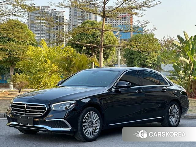Mercedes-Benz E-class 2022 Черный из Китая, фото 3