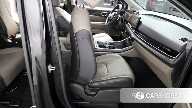 Kia The New Carnival 4th Generation 2024 Черный из Кореи, фото 3