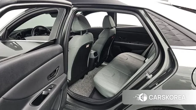 Hyundai The New Avante (CN7) 2023 Серый из Кореи, фото 3