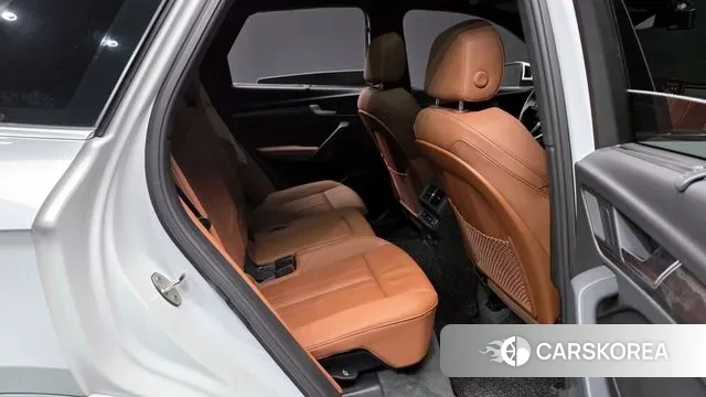 Audi Q5 (FY) 2023 Белый из Кореи, фото 3