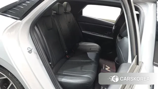 Hyundai Avante (CN7) 2022 Серебряный из Кореи, фото 3