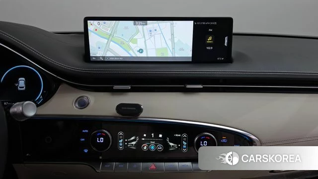 Genesis GV70 2023 Черный из Кореи, фото 3