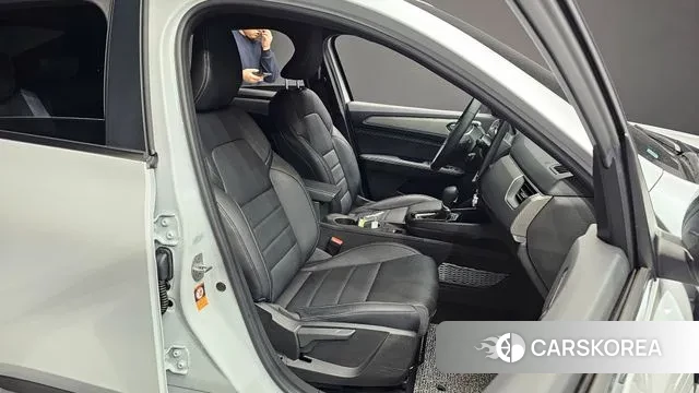 Renault Korea (Samsung) Arcana 2024 Белый из Кореи, фото 3