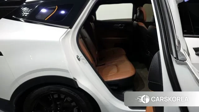 Kia Sportage 5th Generation 2021 Белый из Кореи, фото 3