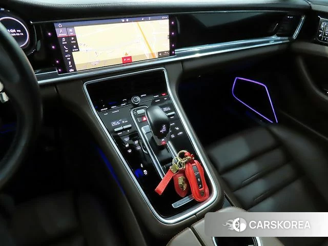 Porsche Panamera (971) 2018 Черный из Кореи, фото 3