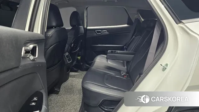 Kia Sportage 5th Generation Hybrid 2022 Белый из Кореи, фото 3