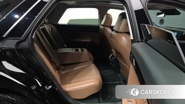 Hyundai Grandeur Hybrid (GN7) 2023 Черный из Кореи, фото 3
