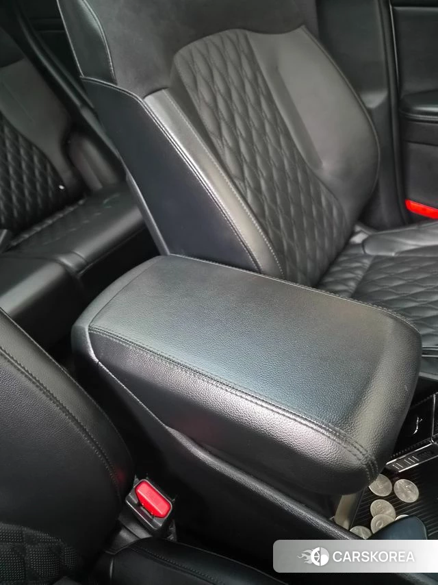 Kia Sportage 5th Generation 2022 Белый из Кореи, фото 3