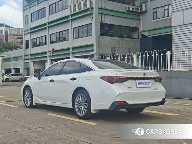 Toyota Asian dragon 2024 Белый из Китая, фото 3