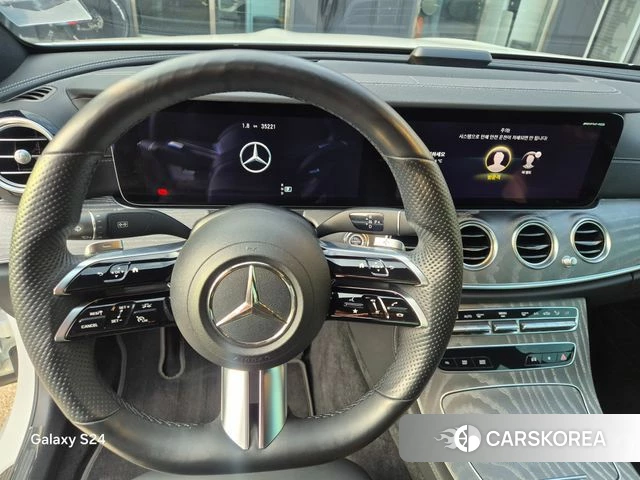 Mercedes-Benz E-Class W213 2021 Белый из Кореи, фото 3